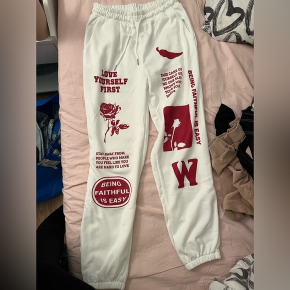 Graphic sweatpants - Picture 2 of 2